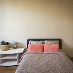 Stylish 6-bedroom - Lacplesa Street Apartamento Riga