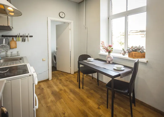 Stylish 6-bedroom - Lacplesa Street Riga