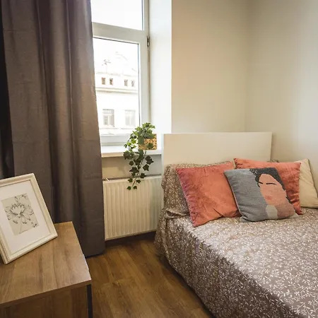 Lägenhet Stylish 6-bedroom - Lacplesa Street Riga